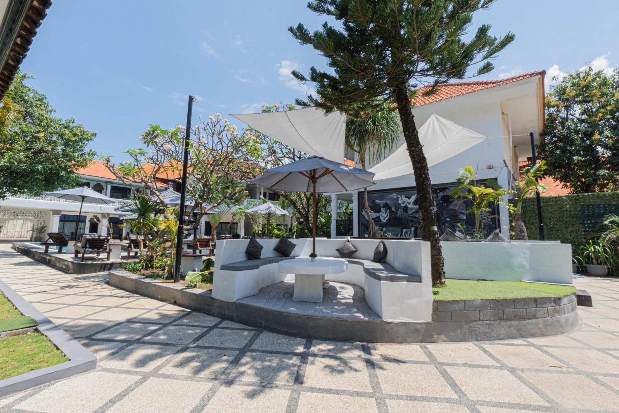 Casa Wina Kuta 호텔 꾸따 외부 사진